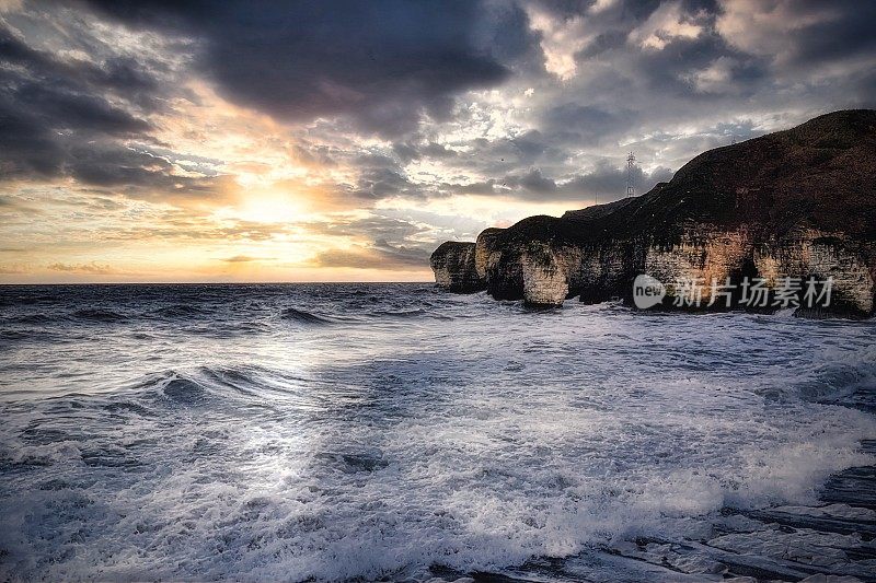 英国东约克郡布里灵顿附近，Flamborough Head的塞尔威克斯湾